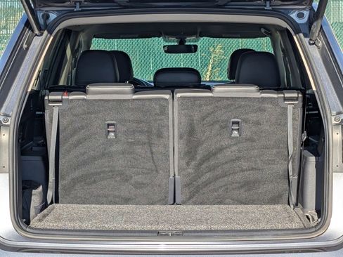 Used 2022 Volkswagen Atlas SE image 16