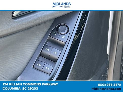 Used 2026 Chevrolet Equinox LT FWD image 13