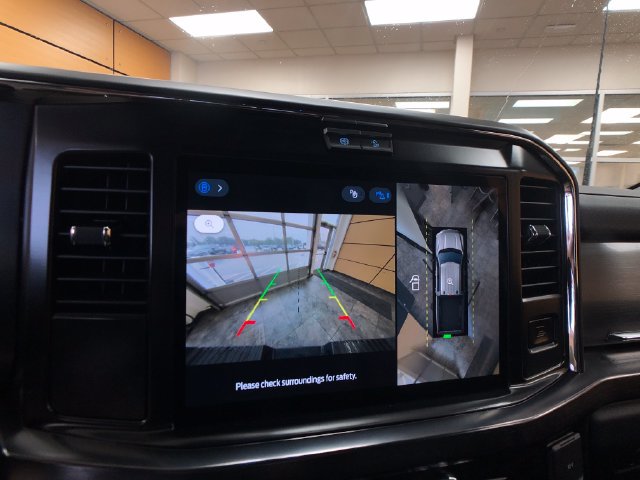 New 2026 Ford F350 Lariat w/ Black Appearance Package AWD/4WD image 16