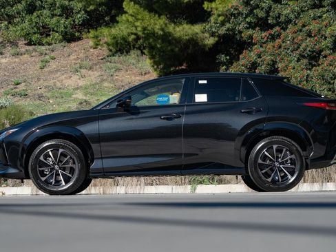 New 2026 Lexus RZ 350e 2WD image 6