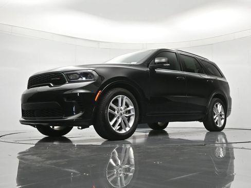 Used 2024 Dodge Durango GT RWD image 39