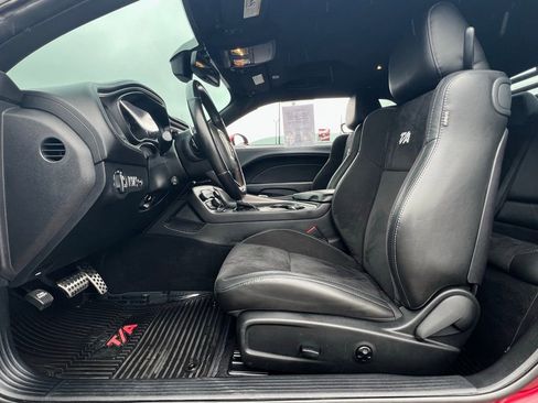 Used 2020 Dodge Challenger R/T Scat Pack w/ T/A Package image 16