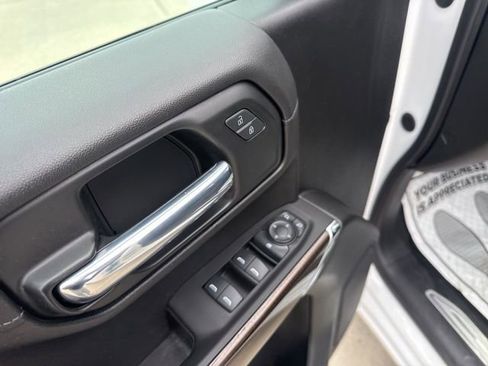Used 2021 Chevrolet Silverado 1500 LT image 26