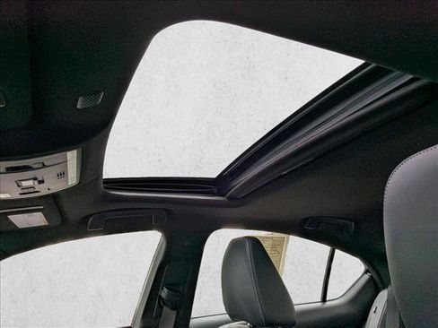 Used 2023 Lexus IS 350 F Sport image 16