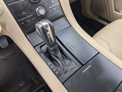 Used 2013 Ford Taurus Limited image 23