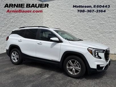 Used 2022 GMC Terrain SLE w/ Driver Convenience Package
