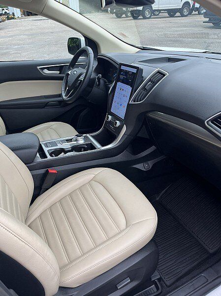 Used 2023 Ford Edge SEL w/ Convenience Package AWD/4WD image 14