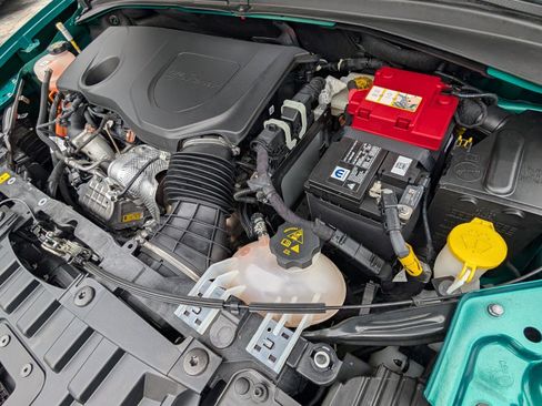 Used 2024 Alfa Romeo Tonale Veloce image 25