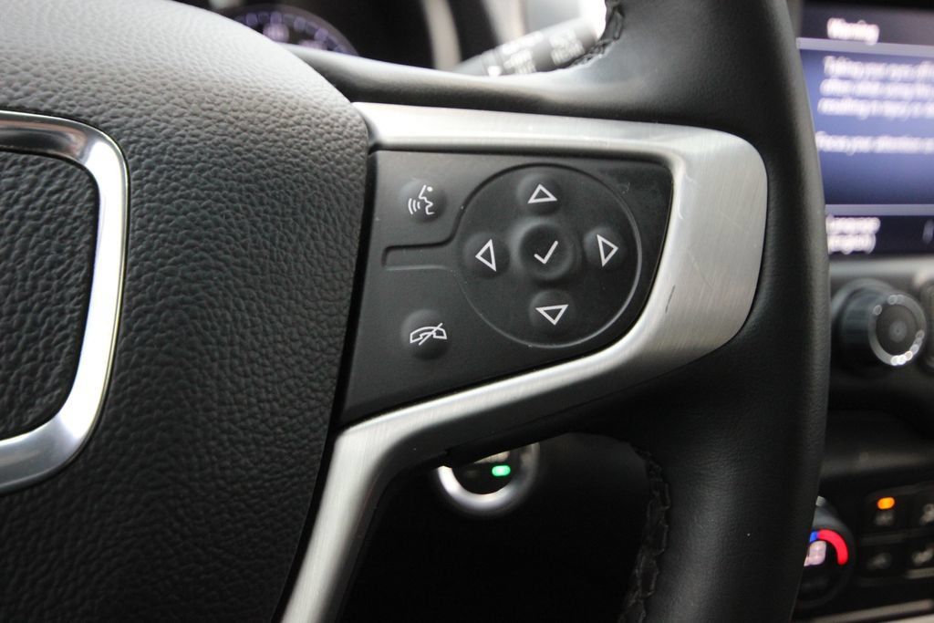 Used 2023 GMC Terrain SLT AWD/4WD image 21