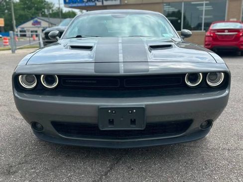 Used 2018 Dodge Challenger SXT Plus RWD image 2