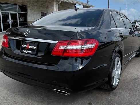 Used 2010 Mercedes-Benz E 350 Sedan w/ Premium 1 Pkg image 4