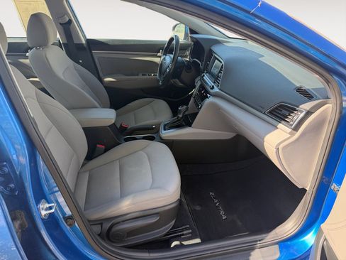 Used 2018 Hyundai Elantra Value Edition FWD image 15