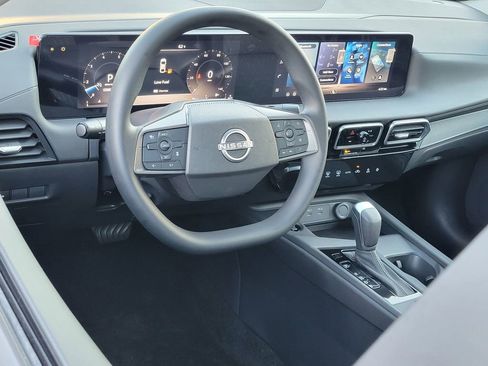 New 2026 Nissan Sentra SV w/ Floor Mat Package image 4