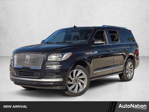 Certified 2023 Lincoln Navigator Reserve image 1