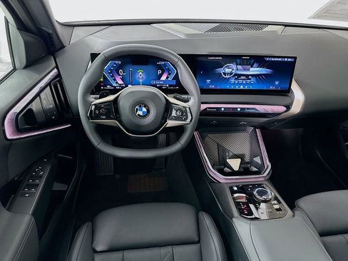 Used 2025 BMW X3 xDrive30i w/ Convenience Package image 21