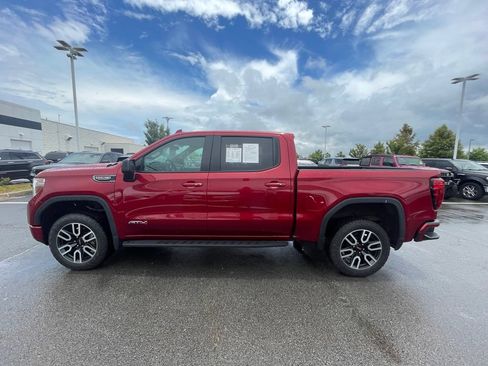 Used 2022 GMC Sierra 1500 AT4 w/ AT4 Premium Package AWD/4WD image 4