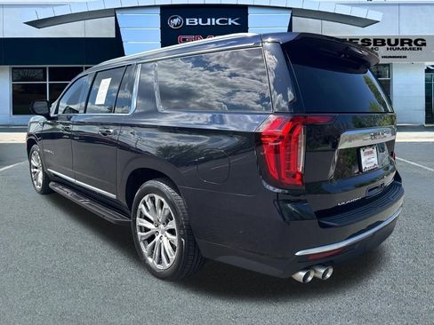 Used 2023 GMC Yukon XL Denali w/ Advanced Technology Package AWD/4WD image 5