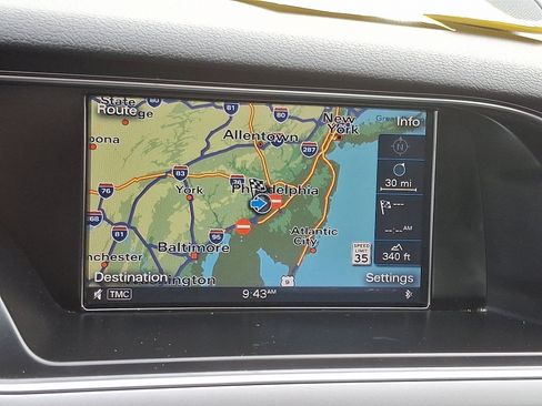 Used 2015 Audi A4 2.0T Premium w/ Audi MMI Navigation image 17