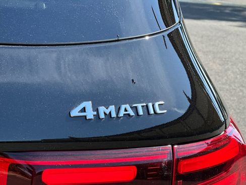 New 2025 Mercedes-Benz GLB 250 4MATIC image 25