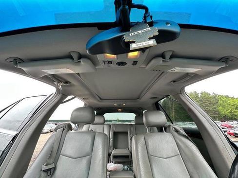 Used 2009 Cadillac SRX AWD w/ Third Row Seating Package image 31