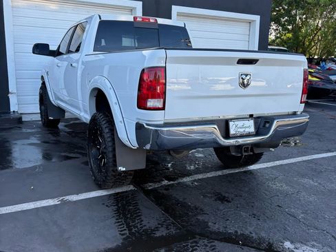 Used 2018 RAM 2500 SLT AWD/4WD image 6