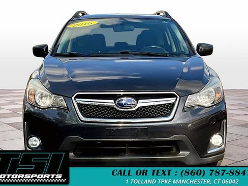 Used 2016 Subaru Crosstrek 2.0i Premium image 3