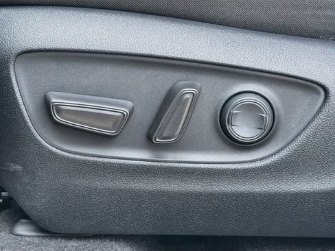 Used 2024 Toyota RAV4 AWD Hybrid image 23