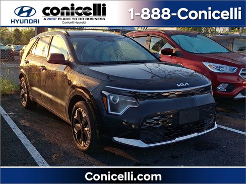 Used 2023 Kia Niro Wind FWD image 1
