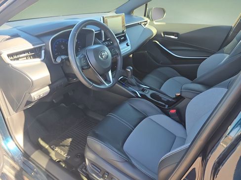 Used 2020 Toyota Corolla XSE image 26