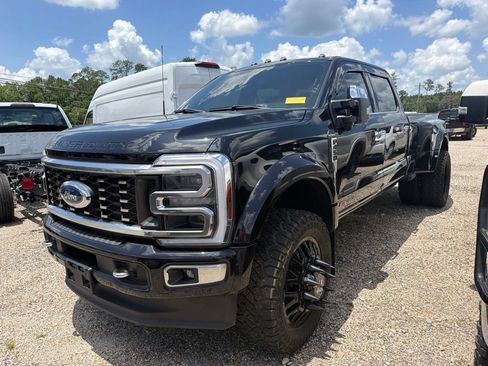 Used 2024 Ford F450 Platinum w/ FX4 Off-Road Package AWD/4WD image 1