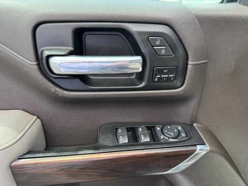 Used 2020 GMC Sierra 1500 SLT w/ SLT Premium Plus Package AWD/4WD image 16