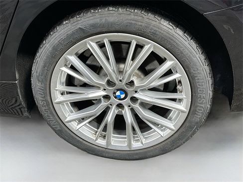 Used 2024 BMW 330i xDrive 330i xDrive image 31