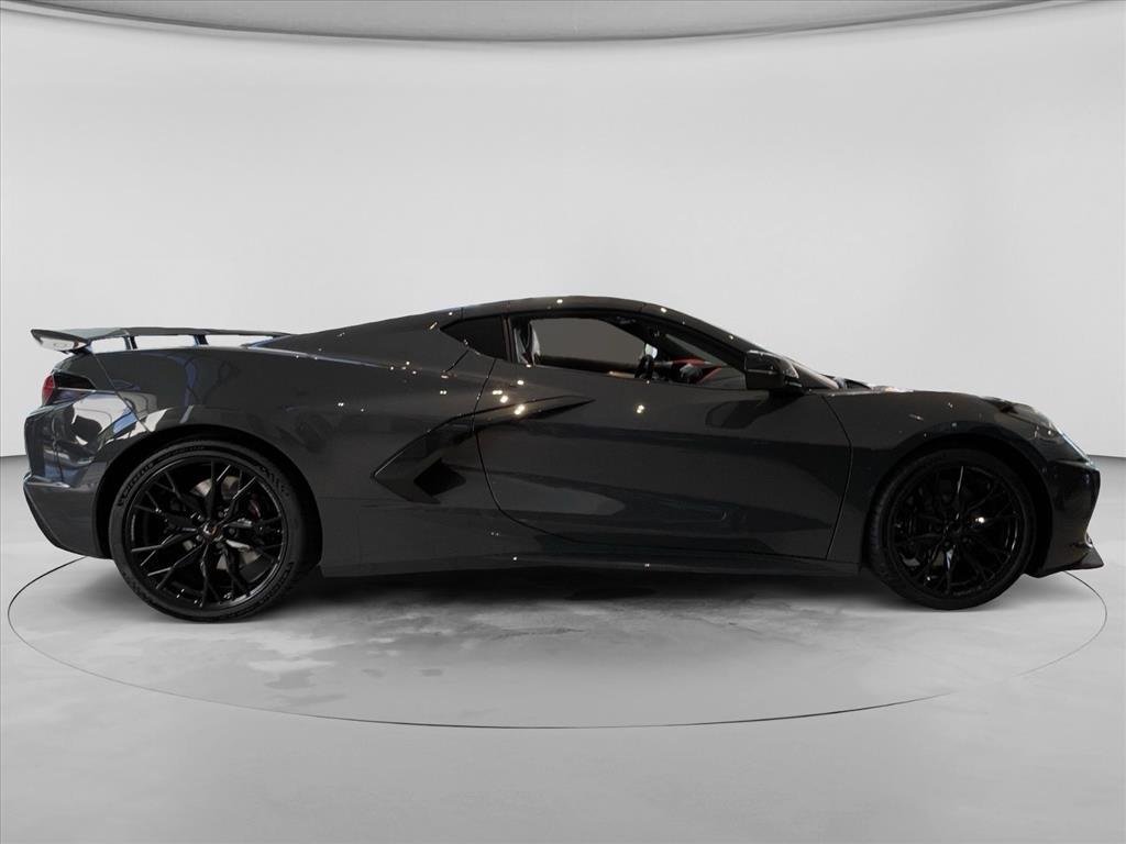 New 2027 Chevrolet Corvette Stingray Coupe w/ Z51 Performance Package RWD image 7