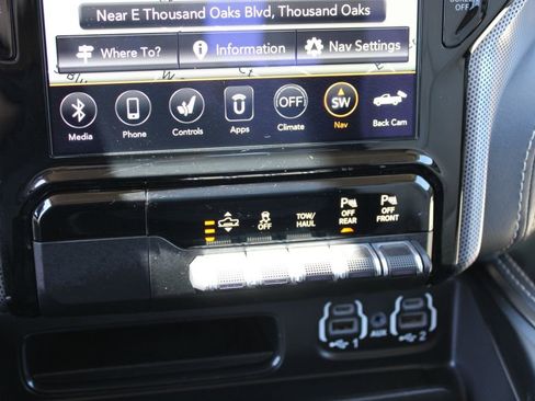 Used 2021 RAM 1500 Limited AWD/4WD image 21