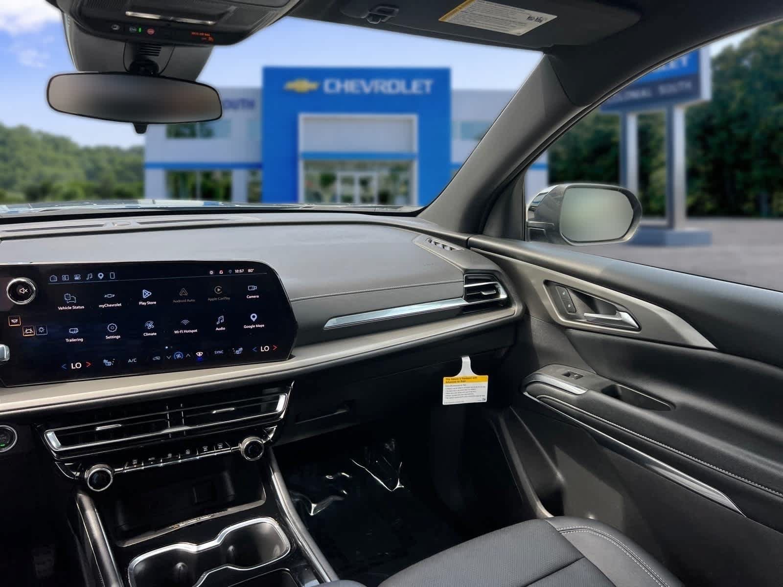 Certified 2026 Chevrolet Traverse LT AWD/4WD image 33