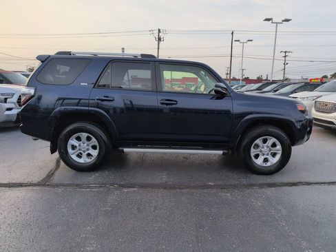 Certified 2024 Toyota 4Runner SR5 Premium w/ Moonroof Package AWD/4WD image 6