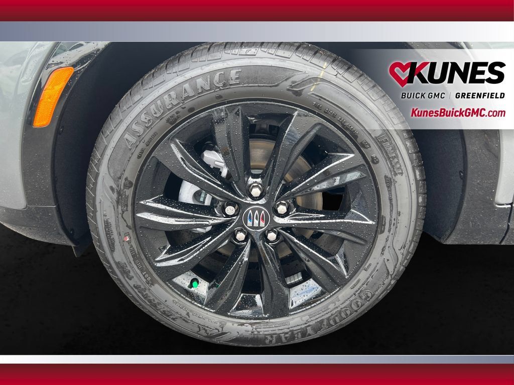 New 2026 Buick Envista Sport Touring w/ Convenience I Package FWD image 11