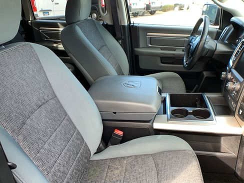 Used 2014 RAM 1500 Big Horn image 29