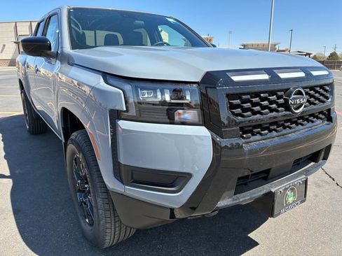 New 2026 Nissan Frontier SV w/ Tow Package AWD/4WD image 8