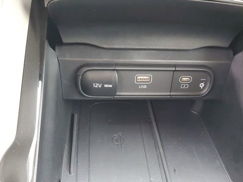 Certified 2024 Kia Telluride EX image 30