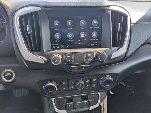 Used 2022 GMC Terrain SLT w/ Infotainment Package II AWD/4WD image 14