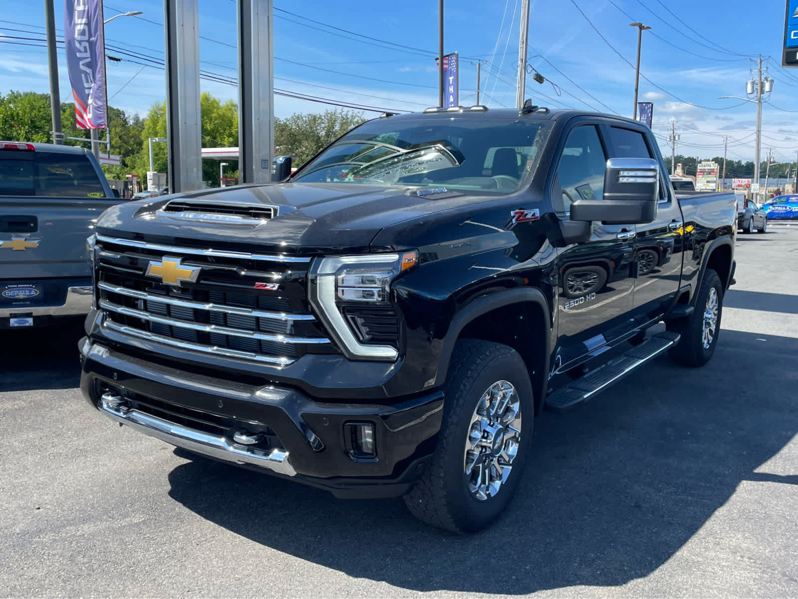 New 2026 Chevrolet Silverado 2500 LTZ w/ Z71 Chrome Sport Edition AWD/4WD image 16