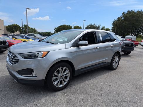 Used 2024 Ford Edge Titanium AWD/4WD image 8