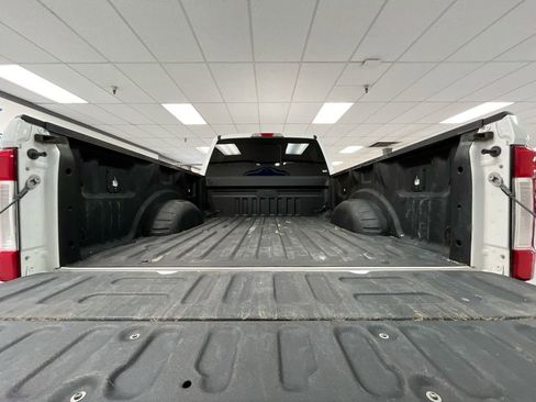 Used 2019 Ford F250 Lariat w/ Snow Plow Prep Package image 11