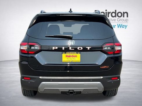 Used 2026 Honda Pilot TrailSport image 6