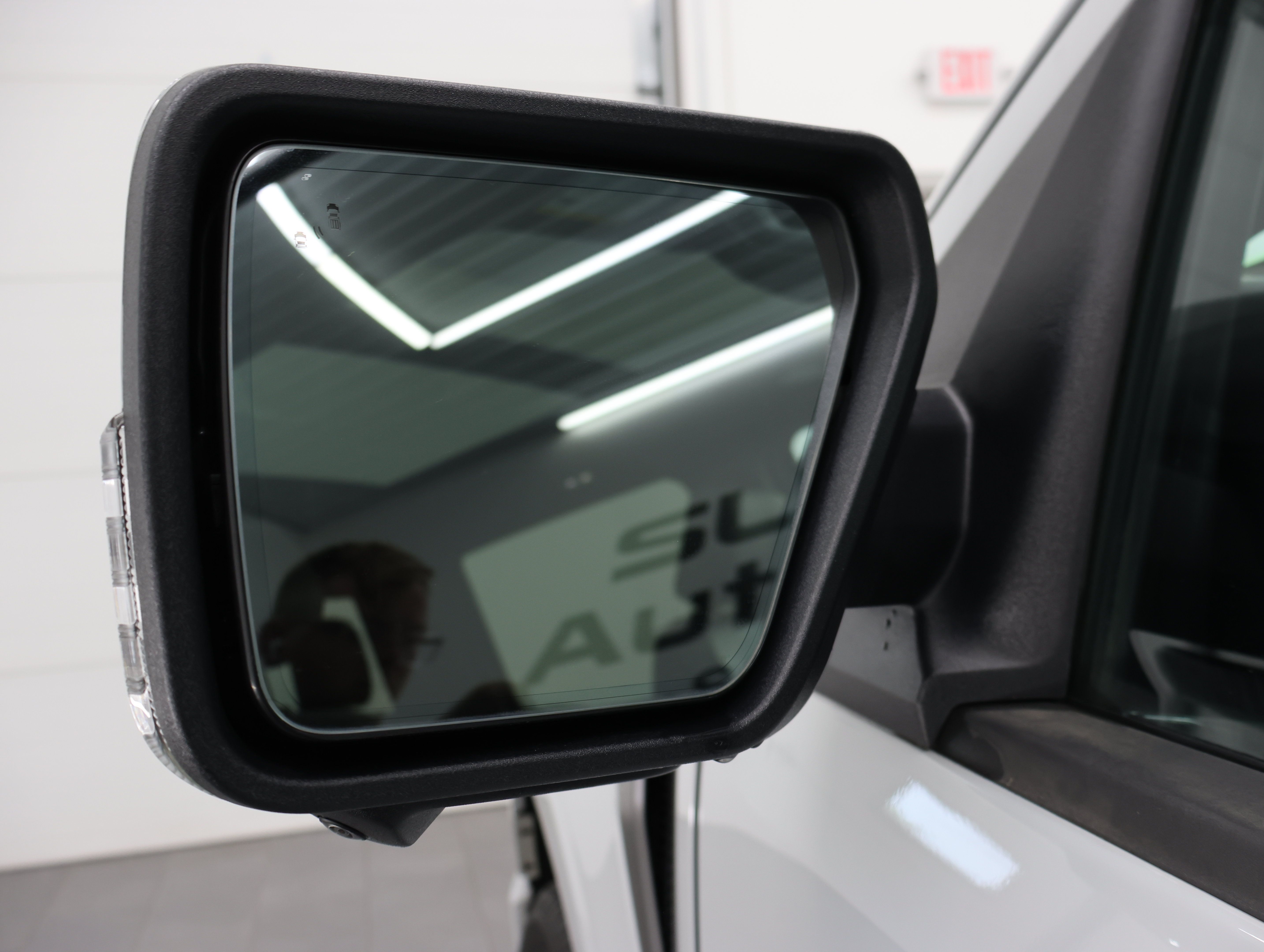 Used 2023 Ford F150 Lariat w/ Equipment Group 502A High AWD/4WD image 46