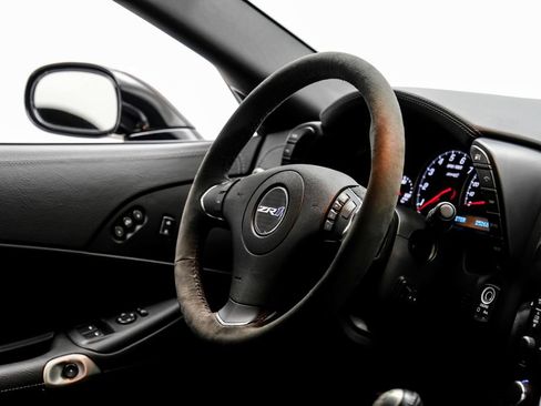 Used 2011 Chevrolet Corvette ZR1 w/ Preferred Equipment Group RWD image 16