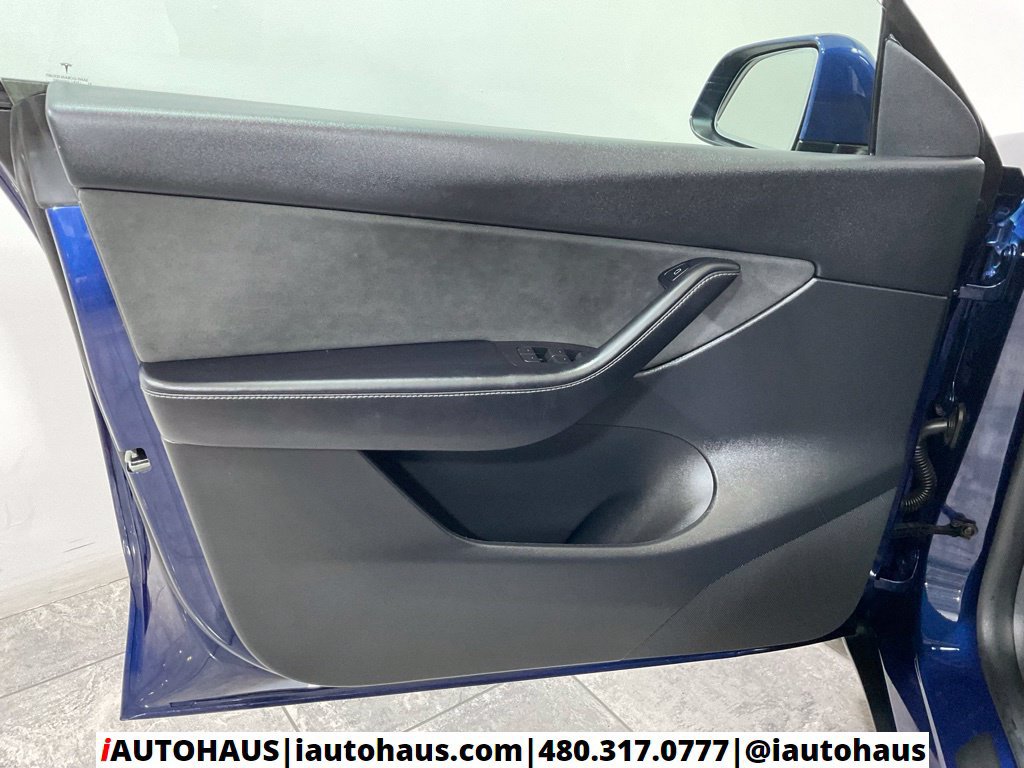 Used 2022 Tesla Model Y Performance AWD/4WD image 39