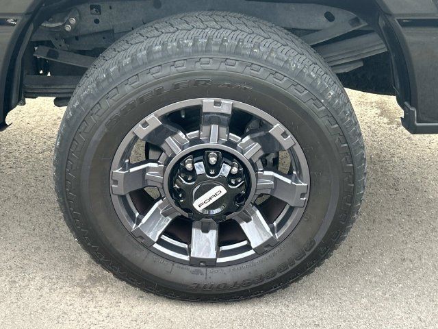 Used 2024 Ford F350 Lariat w/ Lariat Ultimate Package AWD/4WD image 10