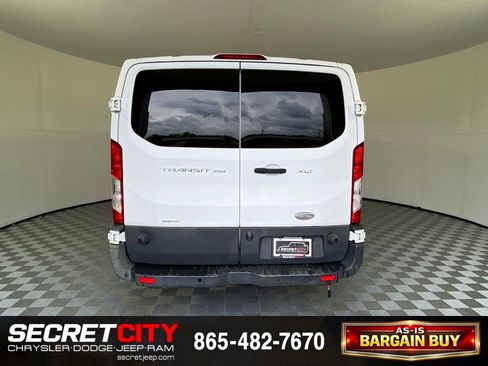 Used 2015 Ford Transit 350 XLT RWD image 6
